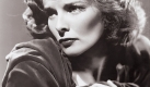 Katharine Hepburn 1944: Wenn man die Wahl hat zwischen Geld und Sexappeal, sollte man das Geld nehmen. Wenn man lter wird, wird das Geld von ganz allein zum Sexappeal. (Abbildung aus dem besprochenen Band) Foto: Schwarzkopf & Schwarzkopf