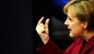 Bundeskanzlerin Angela Merkel unterstützt ihre Rede im Bundestag mit Gesten. Merkel sieht den Haushalt 2010 mit der Rekordneuverschuldung von 80 Milliarden Euro ohne Alternative. Foto: ddp