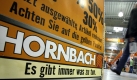 ARCHIV - Blick in eine Filiale der Hornbach-Baumarkt-AG in Frankfurt Nieder-Eschbach (Archivfoto vom 19.05.2006). Der Baumarktkonzern lädt am Freitag (14.07.2006) in Frankfurt/Main zur Hauptversammlung. Foto: Frank Rumpenhorst dpa/lhe/lrs +++(c) dpa - Bildfunk+++ Foto: dpa