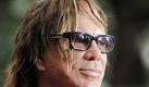 Mickey Rourke spielt in «Krieg der Götter 3D» den Titan Hyperion. Foto: Frantzesco Kangaris Foto: dpa