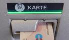 Es gibt Fortschritte Im Kampf gegen das Ausspähen von EC-Karten an Bankautomaten. Foto: Karl-Josef Hildenbrand Foto: dpa