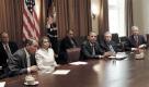 President Barack Obama meets with bipartisan members of Congress, Tuesday, July 27, 2010, in Cabinet Room of the White House in Washington. From left are, House Minority Leader John Boehner of Ohio, House Speaker  Nancy Pelosi of Calif., the president, Senate Majority Leader Harry Reid of Nev., and Senate Minority Leader Mitch McConnell of Ky. (AP Photo/Pablo Martinez Monsivais) Foto: ap