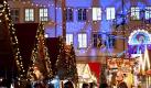 Weihnachten ist auch die Zeit des Geldausgebens - das Weihnachtsgeld vom Arbeitgeber tut dabei gut. Doch wer vor dem Fest aus dem Unternehmen ausscheidet, hat keinen Anspruch mehr auf die Sonderzahlung. Foto: Robert Schlesinger Foto: dpa