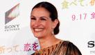 Die Schauspielerin Julia Roberts wirbt in Tokio bei einer Premiere für ihren neuen Film Eat Pray Love. Ab 23. September können auch deutsche Kinofans verfolgen, wie Roberts alsLiz Gilbert ihr altes Leben aufgibt, um sich auf die Suche nach sich selbst zu machen.  Foto: ap