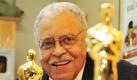 Drei Monate vor der Oscar-Verleihung sind bereits die ersten Trophäen vergeben worden: Zu den Empfängern der Ehren-Oscars zählt Schauspieler James Earl Jones. Jones steht seit 1964 vor der Kamera. Für seinen Auftritt in Die große weiße Hoffnung wurde er für einen Oscar nominiert. In vier Star Wars-Filmen verlieh Jones der Figur des Darth Vader seine Stimme.  Foto: dapd