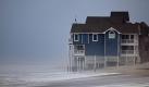 In North Carolina hatte «Irene» noch wesentlich mehr Kraft. Hohe Wellen und stürmische Winde peitschten in Rodanthe an die Küste. Die Menschen machten sich auf das Schlimmste gefasst.  Foto: dpa