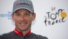 Lance Armstrong zum fünften Mal Vater geworden
Vorspann: 	
Text: 	

nNew York/Berlin (dpa) - Siebenmal die Tour de France gewonnen und jetzt zum fünften Mal Vater geworden: Lance Armstrong hat am Montag die Geburt von Tochter Olivia Marie im Internet-Dienst Twitter bekanntgegeben, wo mehr als 2,6 Millionen Fans die Mitteilungen des Radprofis verfolgen.

Bereits vor der Geburt wurde für die Tochter ein eigener Twitter-Account angemeldet, mit dem Namen «Cincoarmstrong» - «Cinco» bedeutet auf Spanisch fünf. Auch ein Foto der kleinen Olivia ist bereits im Netz zu sehen.

Mit seiner früheren Frau Kristin hat der US-Sportler drei Kinder - Lukas sowie die Zwillinge Isabelle und Grace. Nach dem Sohn Max ist Olivia nun das zweite gemeinsame Kind Armstrongs mit seiner LebensgefährtinLce Aremn.

Armstrong kehrte im vergangenen Jahr nach mehr als dreieinhalb Jahren Pause in den Radsport zurück. Von 1999 bis 2005 gewann er die Tour de France siebenmal in Folge. Doping-Vorwürfe hat Armstrong stets zurückgewiesen, zuletzt auch die seines ehemaligen Teamkollegen Floyd Landis.
Ressort: 	VIP
Schlagworte: 	Radsport/Leute/USA/ Foto: dpa