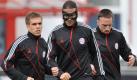 Philipp Lahm, Martin Demichelis und Franck Ribéry (v.l.) beim Abschlusstraining. Foto: dpa