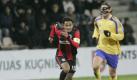 Hertha kann wieder siegen. Im Europa-League-Duell mit dem lettischen Vizemeister Fk Ventspils schoss Raffael (l.) die Berliner mit einem Treffer in der zwölften Minute zum Sieg. Kurz vor Schluss wurde der Brasilianer allerdings wegen Meckerns vom Platz gestellt und fehlt der Hertha damit im alles entscheidenden Spiel gegen Sporting Lissabon. Foto: dpa