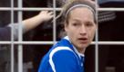 Fussball, 1. Bundesliga der Frauen, Saison 2010/ 2011, 22. Spieltag, 1. FFC Turbine Potsdam - SG Essen-Schoenebeck, Sonntag (13.03.11), Karl-Liebknecht-Stadion, Potsdam: Die Nationalspielerin, Potsdams Verteidigerin Babett Peter, fuehrt den Ball. Potsdam wurde am Sonntag zum dritten Mal in Folge Deutscher Meister. Foto: dapd