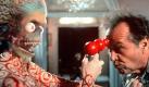 In Hollywood wurde das Theremin besonders für die Darstellung außergewöhnlicher psychischer sowie übernatürlicher Zustände verwendet, so z. B. Der Tag, an dem die Erde stillstand (1951) von Bernard Herrmann, Mars Attacks (1996) und Charlie und die Schokoladenfabrik (2005) von Danny Elfman oder The Machinist (2004). 

---------
Der amerikanische Präsident James Dale (Jack Nicholson) wird in 'Mars Attacks' von einem Außerirdischen einer recht rüden Behandlung unterzogen (Szenenfoto). Als kriegslüsterne Aliens vom roten Planeten die Vereinigten Staaten besetzen, ist Dale völlig überfordert, der Invasion Einhalt zu gebieten. Der Film von Tim Burton startet in Deutschland am 27. Februar 1997. dpa (zu dpa-Korr vom 23.2.97) Foto: dpa