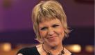 Die Buchpräsentation von Cordula Stratmann verspricht, lustig zu werden. In ihrem Roman Sie da oben, er da unten erzählt die Fernsehkomikerin von der gescheiterten Ehe des Paares Dieter und Sabine. Dieter erwürgt Sabine nach einem Streit und hat mit den darauf folgenden Unannehmlichkeiten zu kämpfen. Sabine versucht inzwischen, sich im Himmel zurechtzufinden. Sie da oben, er da unten ist der erste Roman von Cordula Stratmann. 
 Foto: dpa