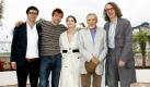 (L-R) German producer Gian-Piero Ringel, German singer / actor Campino, Italian actress Giovanna Mezzogiorno, US actor Dennis Hopper and German director Wim Wenders pose for photographers during a photocall for German director Wim Wenders' film 'The Palermo Shooting' running in competition at the 61st edition of the Cannes Film Festival, 24 May 2008, in Cannes, France. EPA/GUILLAUME HORCAJUELO +++(c) dpa - Bildfunk+++
pixel Foto: dpa