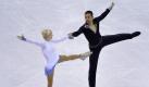 Aljona Savchenko und Robin Szolkowy haben ein fehlerloses Kurzprogramm absolviert. Foto: Stephane Reix Foto: dpa