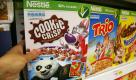 Es steht zwar Vollkorn drauf, aber gesund sind die Cerealien von Nestlé deshalb noch lange nicht. Alle getesteten Cornflakes - von Cini Minis über Cookie Crisp bis hin zum Cerealien Trio - bekamen eine rote Bewertung.  Auch hier enttarnte Foodwatch die Werbelüge von der gesunden Ernährung für die Kleinen. Die komplette Studie mit allen Ergebnissen und Lebensmitteln gibt es hier. Foto: dpa
