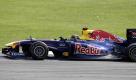 Red Bull driver Sebastian Vettel of Germany leads during the Italian Formula One Grand Prix at the Monza racetrack, in Monza, Italy, Sunday, Sept.11, 2011. (AP Photo/Luca Bruno) Foto: dapd