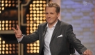 Auch der andere Neueinkauf sorgte nicht für Aufschwung beim gebeutelten Sat.1: Die Oliver-Pocher-Show dümpelt quotenmäßig unter Senderschnitt herum - selbst wenn Pocher die Schweinegrippe hat und im Bett moderiert. Foto: news.de/dpa (Montage)