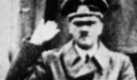 ARCHIV - Führer und Reichskanzler Adolf Hitler trifft auf dem Flugplatz in Warschau ein, um eine Parade der siegreichen Truppen abzunehmen. Am 1. September 1939 um 4:45 Uhr hatte das Linienschiff 'Schleswig-Holstein' das Feuer auf die polnischen Befestigungen auf der Westerplatte vor Danzig eröffnet. Der 'Fall Weiß', der geplante deutsche Überfall auf Polen ohne Kriegserklärung (sog. 'Blitzkrieg') am 01.09.1939 markiert den Beginn des Zweiten Weltkriegs. dpa (zu dpa Themenpaket zum 70. Jahrestag Ausbruch des Zweiten Weltkriegs vom 31.08.2009) +++(c) dpa - Bildfunk+++ Foto: dpa
