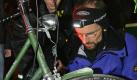 Wichtig: Das Fahrrad muss leuchten. Deshalb empfiehlt sich eine regelmäßiger Beleuchtungscheck, der auch beim ADFC durchgeführt werden kann. Foto: ADFC, Marcus Gloger