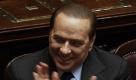 Doch am Ende lacht einmal mehr Berlusconi. Bei der Abstimmung im Abgeordnetenhaus in Rom sprechen ihm 311 Parlamentarier das Misstrauen aus, 314 votieren für ihn. Damit behält er vorerst seinen Posten. Foto: ap