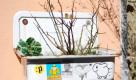 In diesem Waschbecken in Berlin Kreuzberg lief kein Wasser mehr. Kurzerhand verschönerten die Anwohner es mit Pflanzen. Foto: flickr/angermann