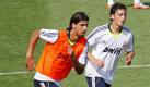 Real Madrid's new German signings Sami Khedira (L) and Mesut Ozil (R) in training together at Valdebebas Sport City in Valdebebas, on the outskirts of Madrid on 19 August 2010. Real Madrid will play a pre-season friendly match against Hercules on Sunday 22 August 2010 at Jose Rico Stadium in Alicante. EPA/José Huesca +++(c) dpa - Bildfunk+++ Foto: dpa