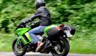 Sportler mit Touring-Tarnkappe (Foto)