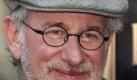 Regisseur Steven Spielberg kündigt «Jurassic Park 4» an. Foto: dpa