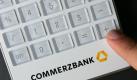 Mit verschiedenen Maßnahmen soll das Kernkapital der Commerzbank um 6,3 Milliarden Euro gestärkt werden. Foto: Marius Becker  Foto: dpa