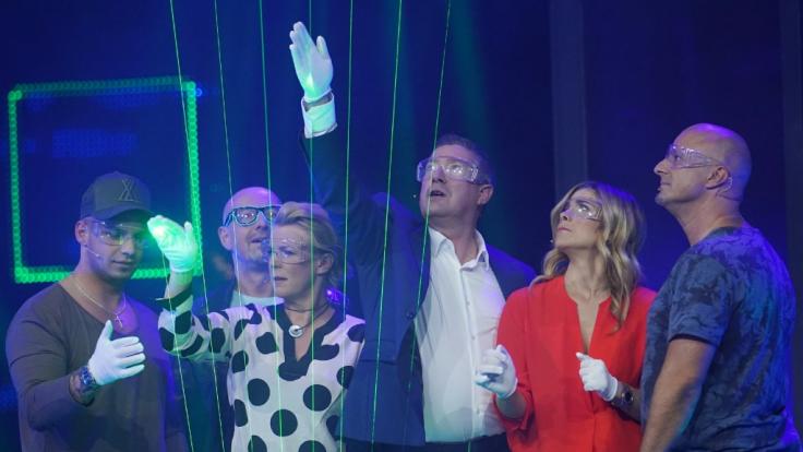 Die Promis müssen einige Spielchen durchmachen bei