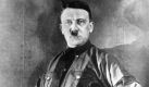 ARCHIV - Adolf Hitler posiert in bayerischer Tracht (undatiertes Archivfoto). Der Weg von München in die Berliner Reichskanzlei führte für Hitler und die NSDAP über Franken. Nach dem Hitler-Putsch und dem Verbot der Partei 1923 hatte sich der Schwerpunkt der NS-Bewegung für einige Jahre nach Nordbayern verlagert. Foto: dpa/lby (zu dpa-KORR 'Hitlers Weg nach Berlin führte über Franken' vom 02.05.2006) +++(c) dpa - Bildfunk+++ Foto: dpa