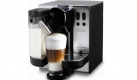 Die beste im Test kommt von De'Longhi und heißt Lattissima EN 680M. Sie macht den besten Espresso, kann aber auch Cappuccino und Latte macchiato. Dazu ist das Kapselmodell recht leise. Foto: De'Longhi