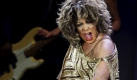 ARCHIV - Tina Turner rockt am 15.02.2009 in Zürich über die Bühne. Am kommenden Donnerstag (26.11.2009) feiert die «Queen of Rock?n?Roll» ihren großen Geburtstag. Das Magazin «Rolling Stone» rühmte sie als «eine der größten Stimmen aller Zeiten». Fast 200 Millionen Platten hat die Rock-Ikone bisher verkauft und mehr Konzertkarten als irgendein anderer Solo-Interpret der Geschichte. Foto: Steffen Schmidt (zu dpa-Korr. 'Queen of Rock?n?Roll: Tina Turner wird 70' vom 20.11.2009) +++(c) dpa - Bildfunk+++ Foto: dpa