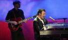 Raphael Gualazzi aus Italien mit Madness Of Love. Foto: dapd
