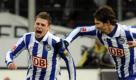 
Lukasz Piszczek (M) startet das Torfestival in der Leinestadt. Am Ende heißt es 3:0 für die Berliner. Foto: ddp
