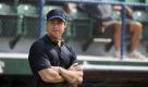 Brad Pitt spielt in Die Kunst zu gewinnen - Moneyball einen Baseball-Manager, der ein Team aus Underdogs zum Erfolg führen will. Reales Vorbild für die Rolle ist der Amerikaner Billy Beane, der seine Mannschaft, die Oakland Athletics, wie im Film mit Hilfe wirtschaftswissenschaftlicher Parameter zusammenstellte und Anfang der 2000er siegen ließ. Foto: ddp images/Sony Pictures