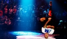Der Franzose Lilou bei seiner Breakdance-Performance bei der BC One Break Dance Competition in New York City. Lilou ist als Gewinner des Wettbewerbs hervorgegangen. Foto: ap