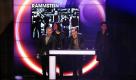 Till Lindemann (rechts), Paul H. Landers (links), Christoph Schneider (2.v.l.) und Christian Lorenz von Rammstein holen sich ihren Echo in der Kategorie Bestes Video national ab. Foto: ddp