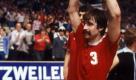 1978 feierte der spätere Bundestrainer seinen ersten Titel im Europapokal der Pokalsieger. Und der Bart sitzt.  Foto: imago