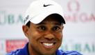 Der US-amerikanische Golfprofi Tiger Woods gibt einen Tag vor dem Beginn der 2011 Omega Dubai Desert Classic im Emirates Golf Club eine Pressekonferenz. Bis Sonntag spielen dort die besten Golfer der Welt um das niedrigste Handicap. Foto: dpa