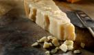 Parmesan ist unglaublich lecker, doch einige Menschen vertragen ihn nicht. Der Grund: Er enthält viel Histamin. Foto: istockphoto
