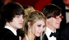 Taylor Momsen gehört zu den Teenie-Stars, die in letzter Zeit eher durch Skandale als durch gute Arbeit aufgefallen sind. Gerne zeigt sich die 17-Jährige freizügig und entblößt in aller Öffentlichkeit auch mal ihre Brüste. Geständnisse über Selbstbefriedigung gehören bei ihr zum verbalen Standardrepertoire. Die US-Amerikanerin ist durch die TV-Serie Gossip Girl einem größeren Publikum bekannt geworden. Momsen ist außerdem das Gesicht des Fashionlabels Material Girl von Madonna und ihrer Tochter Lourdes. Foto: dpa