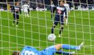 Die Hertha hatte zu Beginn durch Levan Kobiashvili einen Handelfmeter verschossen, zog dann aber doch auf 2:0 davon. Foto: dpa