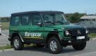 ... oder besorgen sich einen Mietwagen auf der Insel. Am Flughafen wirbt passenderweise gleich ein Mercedes G-Modell für einen Autovermieter. Foto: pi
