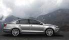 Bis auf den 1.2 TSI können optional alle Motoren mit einem Doppelkupplungsgetriebe kombiniert werden. Sparmeister sind der 1,2 TSI, der 5,3 Liter Super auf 100 Kilometern verbrauchen soll und der 1.6 TDI, der sich auf der gleichen Strecke angeblich mit 4,1 Litern Diesel zufrieden gibt. Foto: pi