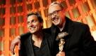 Der österreichische Kabarettist, Autor und Schauspieler Josef Hader (rechts, mit Laudator Dieter Nuhr) hat den Bayerischen Kabarettpreis gewonnen. Seine Kabarettprogramme zeichnen sich durch genaue Beobachtungsgabe, große Erzählkunst und blitzgescheite Gedankengänge aus, begründete der Bayerischen Rundfunk die Auszeichnung. Foto: dapd