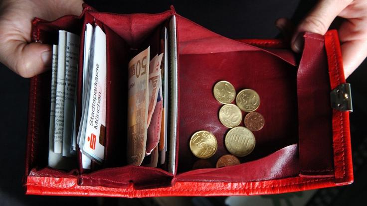 Sollten Menschen unter 50 Hartz IV erhalten?
