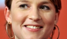 Hübsch und Rot:Die Vorsitzende der Jusos, Franziska Drohsel, fordert, die Linkspartei künftig wie jede andere demokratische Partei zu behandeln. Foto: dpa