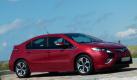 Der Opel Ampera arbeitet in vier Betriebszuständen: Basis ist der rein batteriebetriebene Modus. Mit ihm lassen sich 40 bis 80 Kilometer in Abhängigkeit von Temperatur, Fahrstil und genutzten Verbrauchern (Radio, Klima etc.) zurücklegen. Foto: auto.de