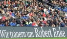 Stadion voller Trauer: Anrührender Abschied von Enke (Foto)